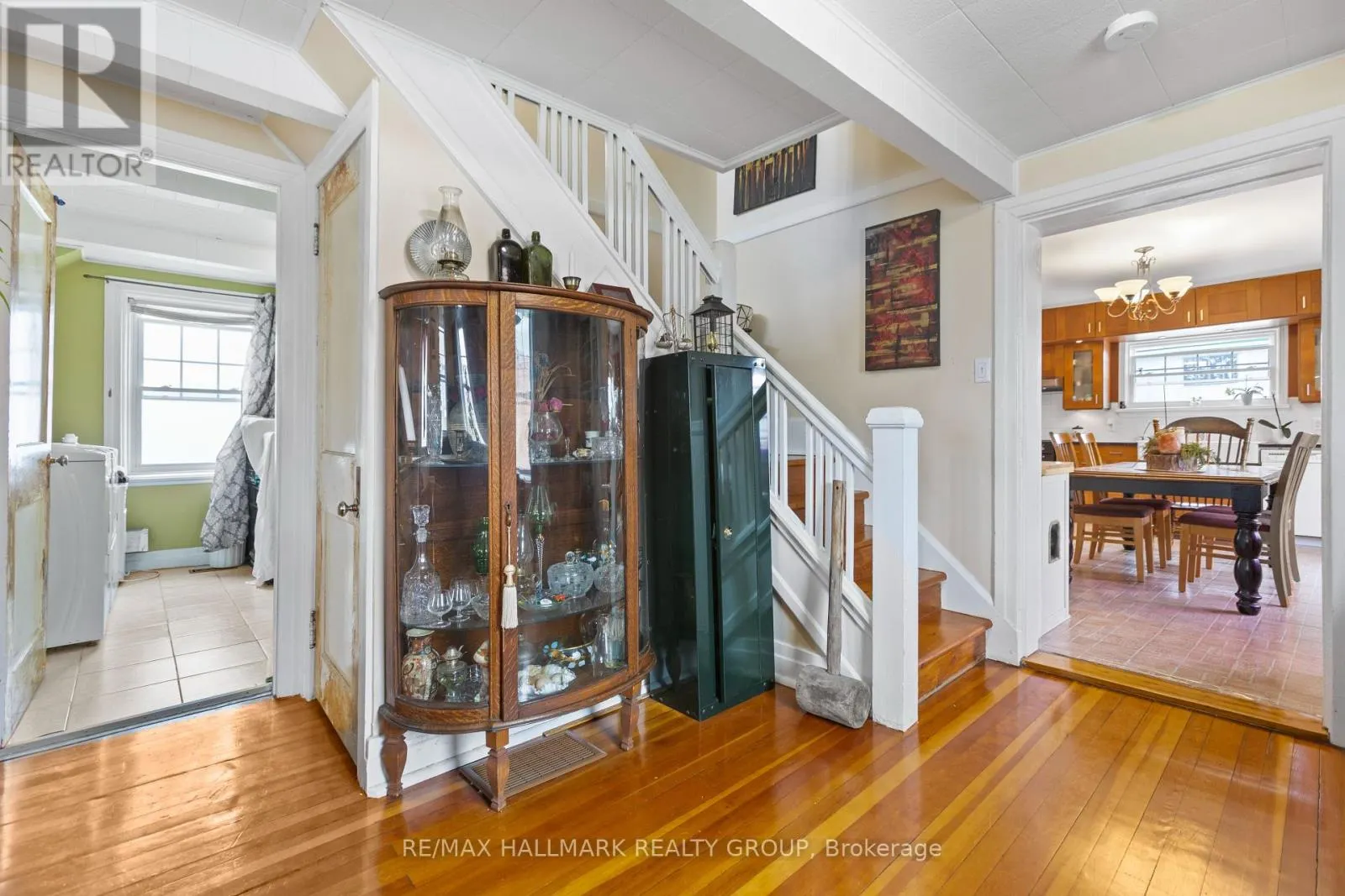1127 LABROSSE ROAD E