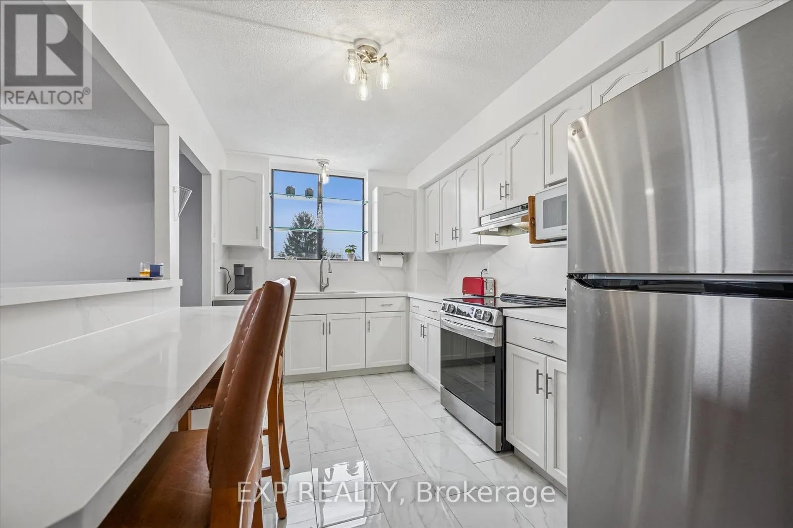 301 - 93 WESTWOOD ROAD