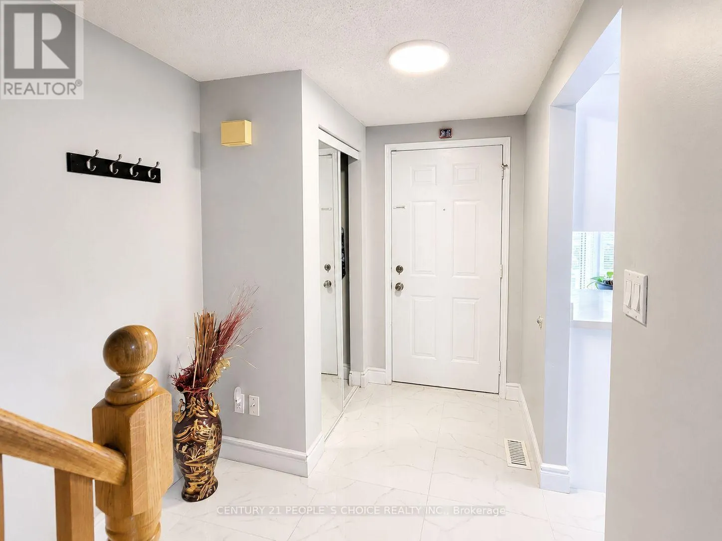 B - 620 SETTLERSFIELD COURT