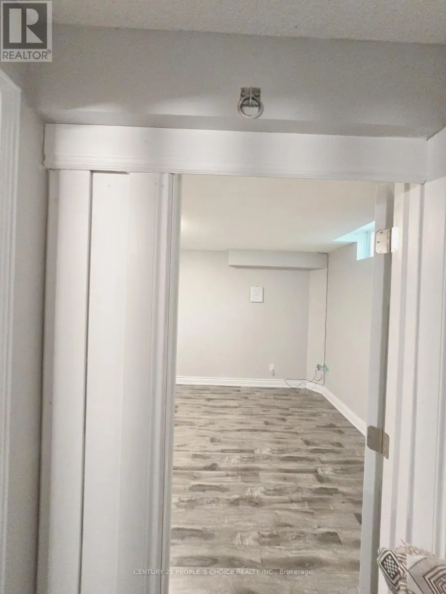 B - 620 SETTLERSFIELD COURT