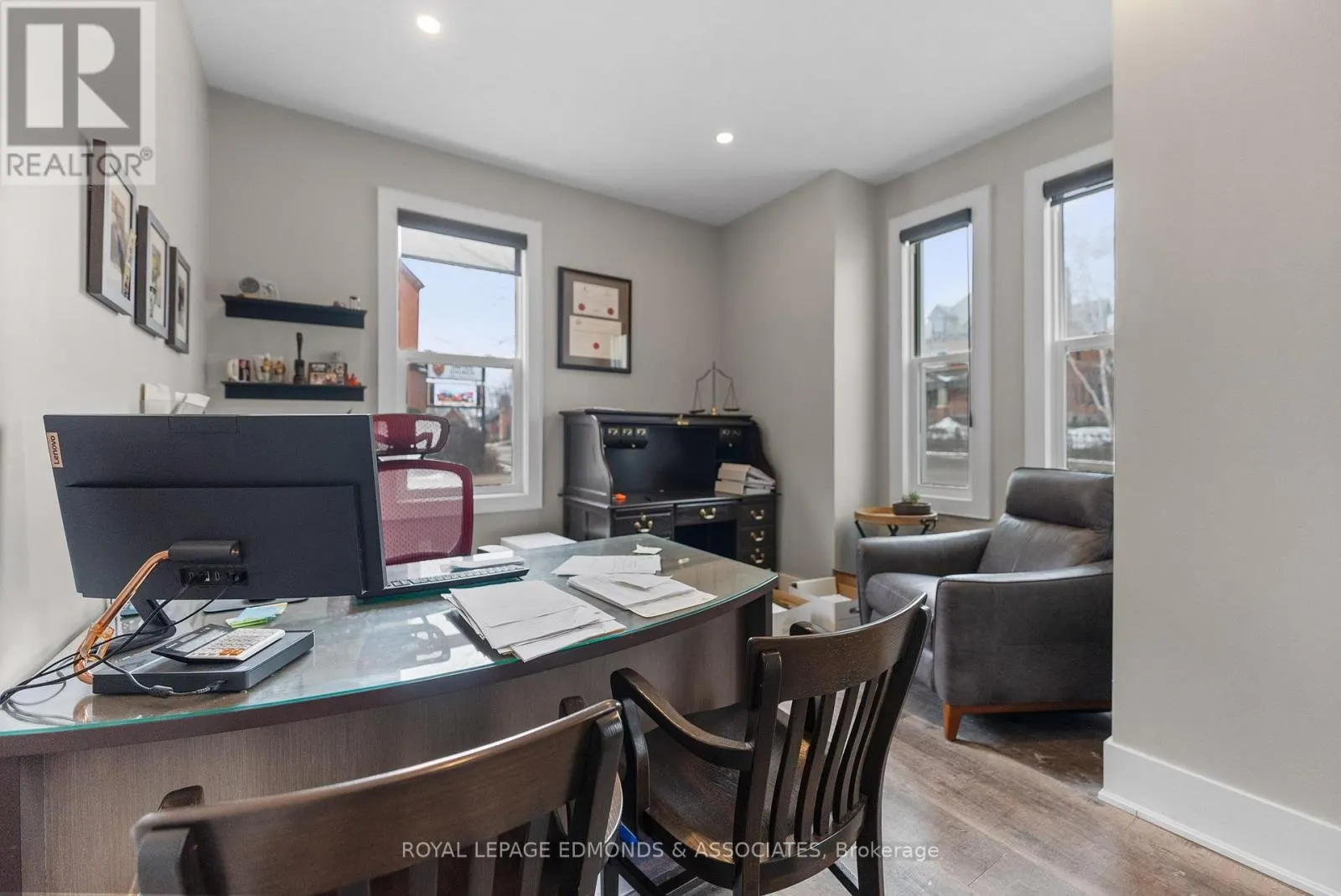 259 PEMBROKE STREET E
