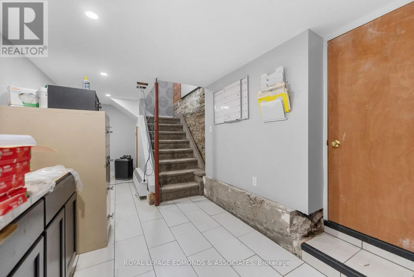 259 PEMBROKE STREET E