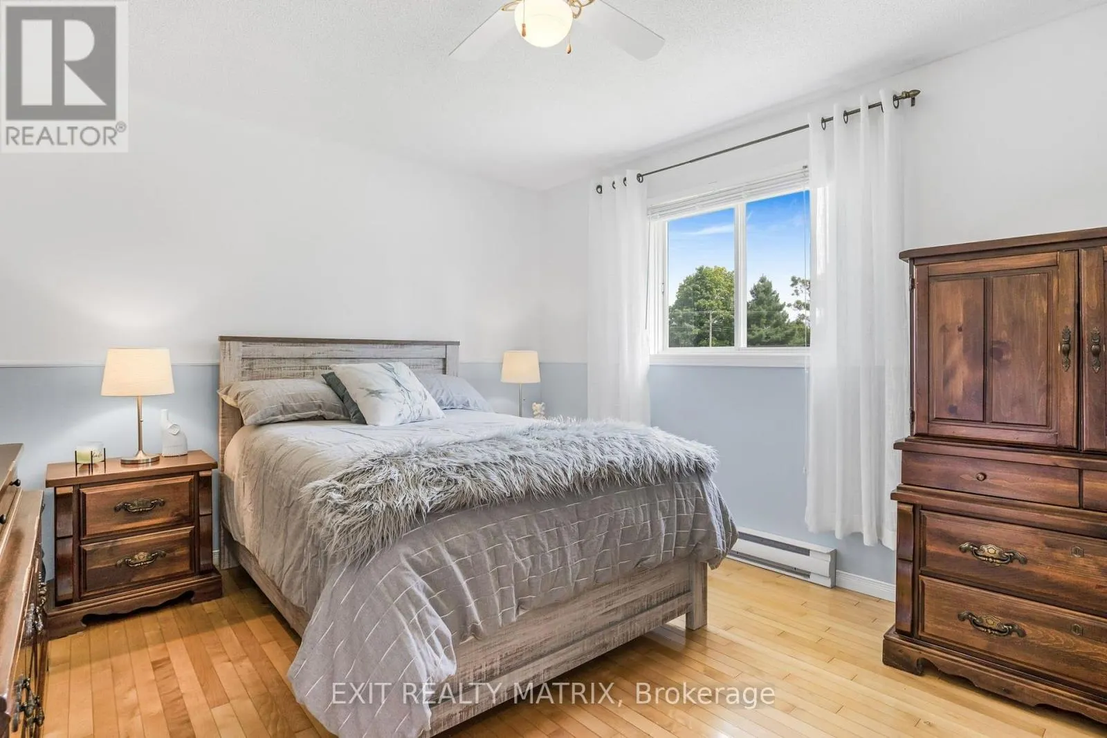 33 FROST AVENUE