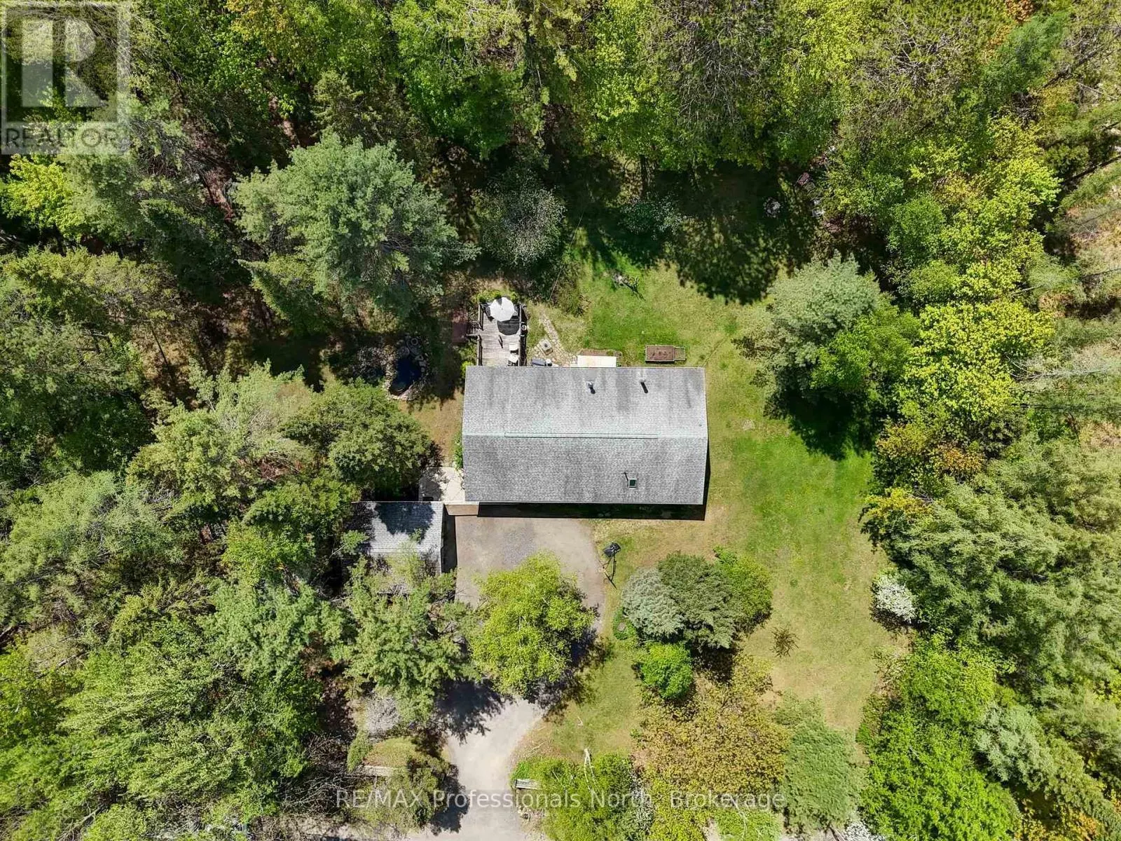 2593 BRUNEL ROAD