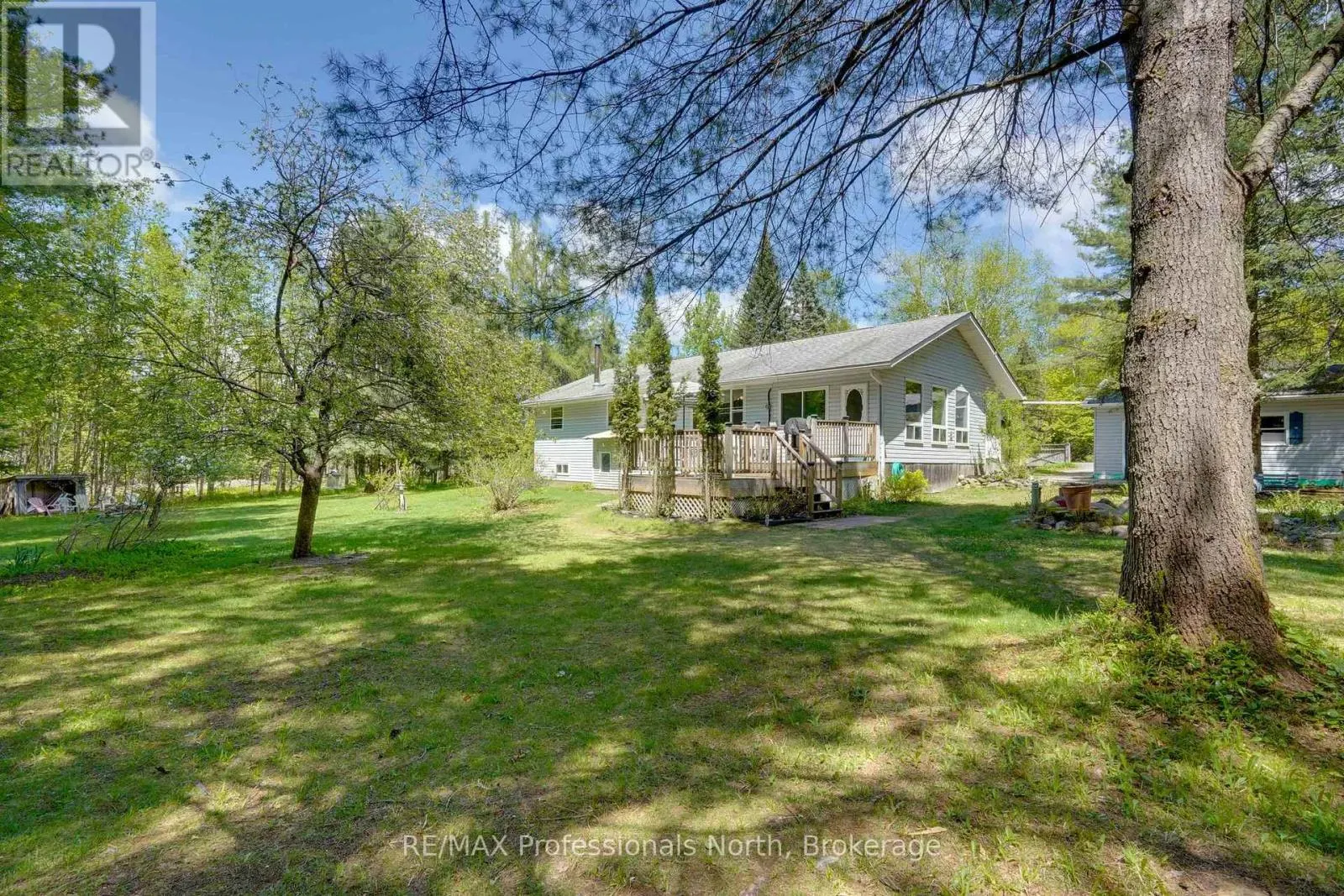 2593 BRUNEL ROAD