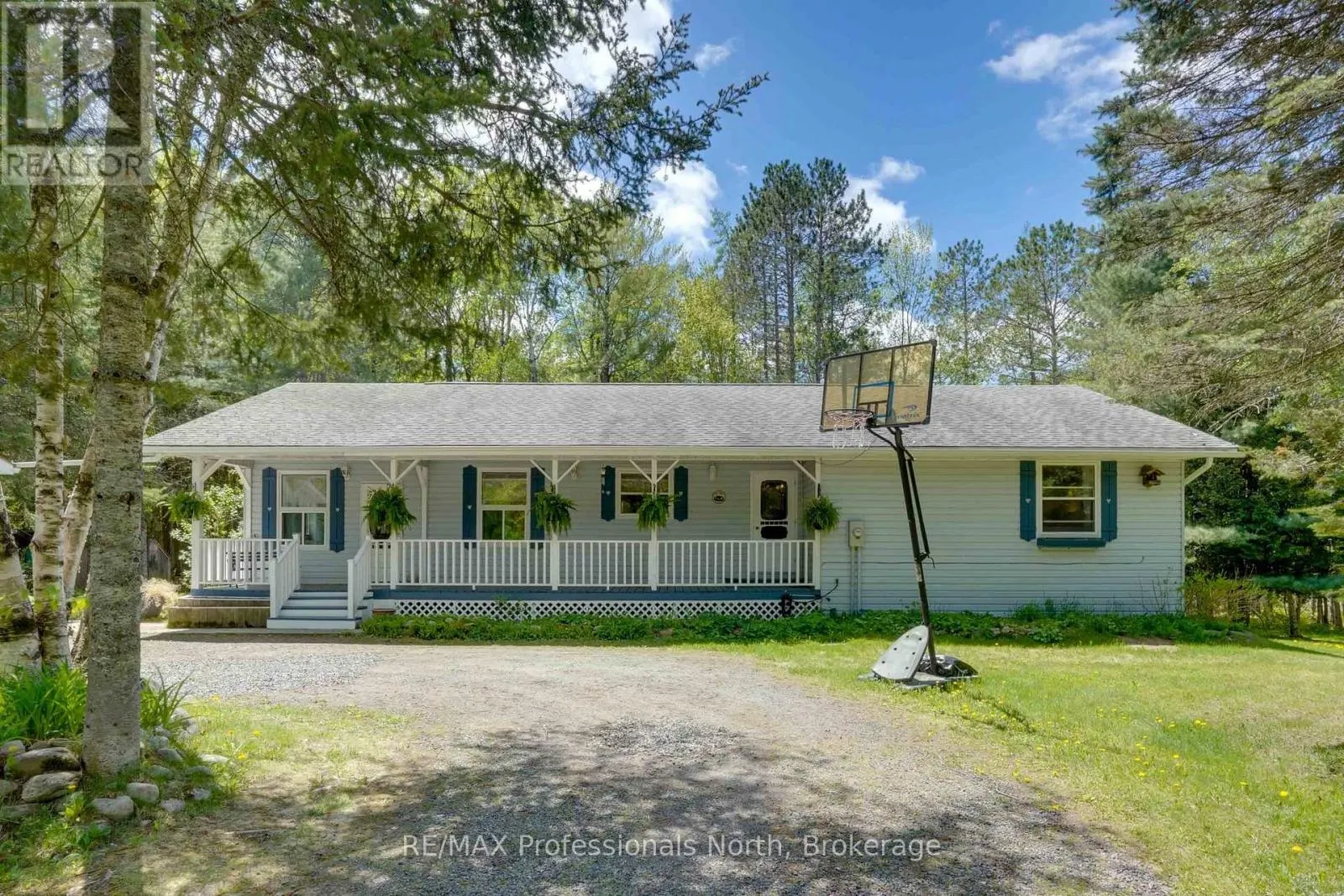 2593 BRUNEL ROAD