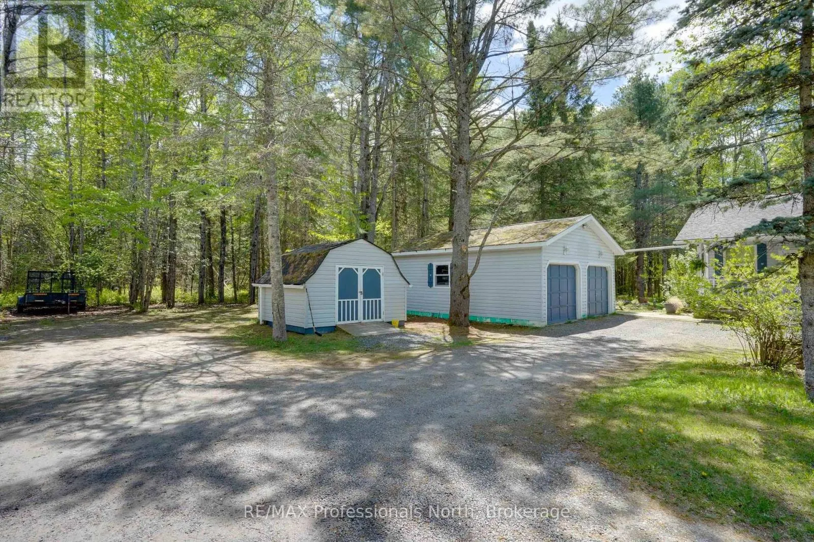 2593 BRUNEL ROAD