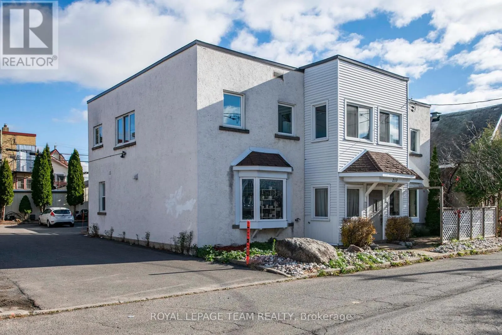 213 DESROSIERS STREET