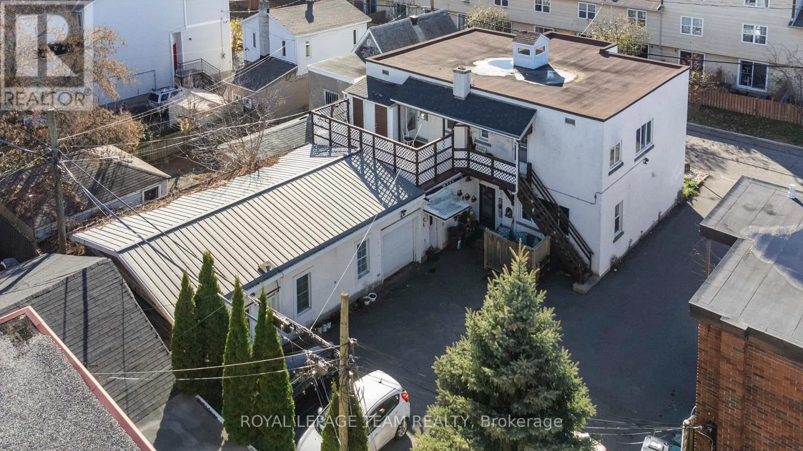 213 DESROSIERS STREET