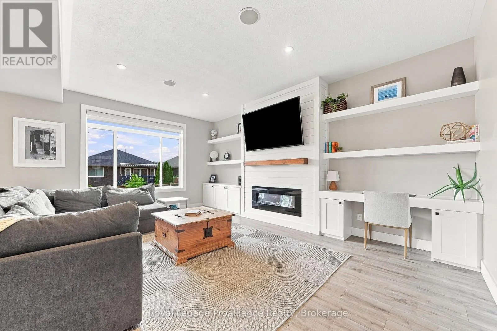 18 GRANITE DRIVE