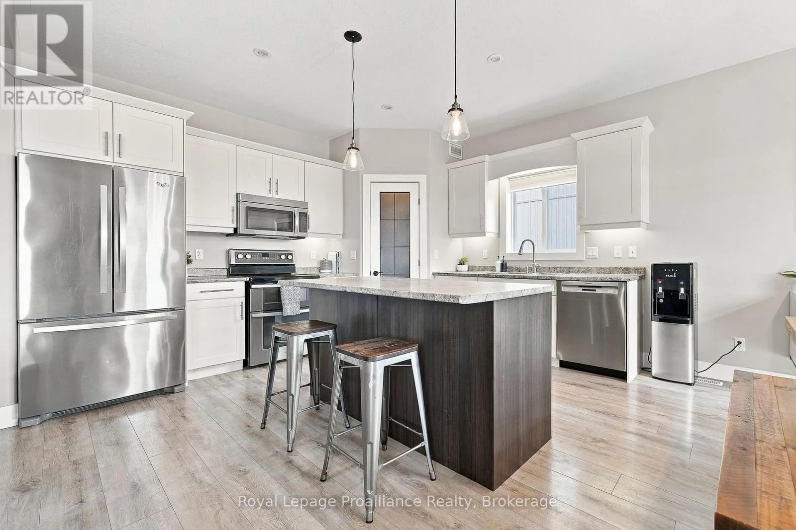18 GRANITE DRIVE