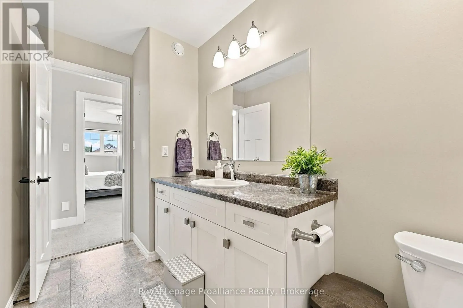 18 GRANITE DRIVE