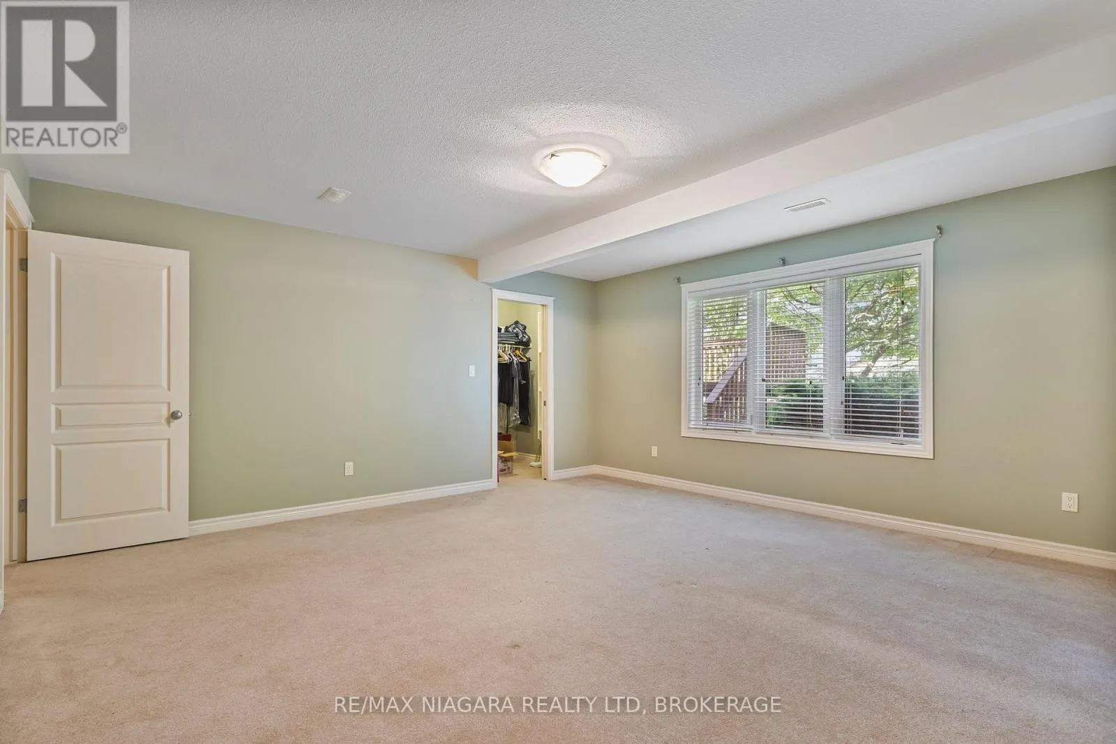 16 CHERRY RIDGE BOULEVARD