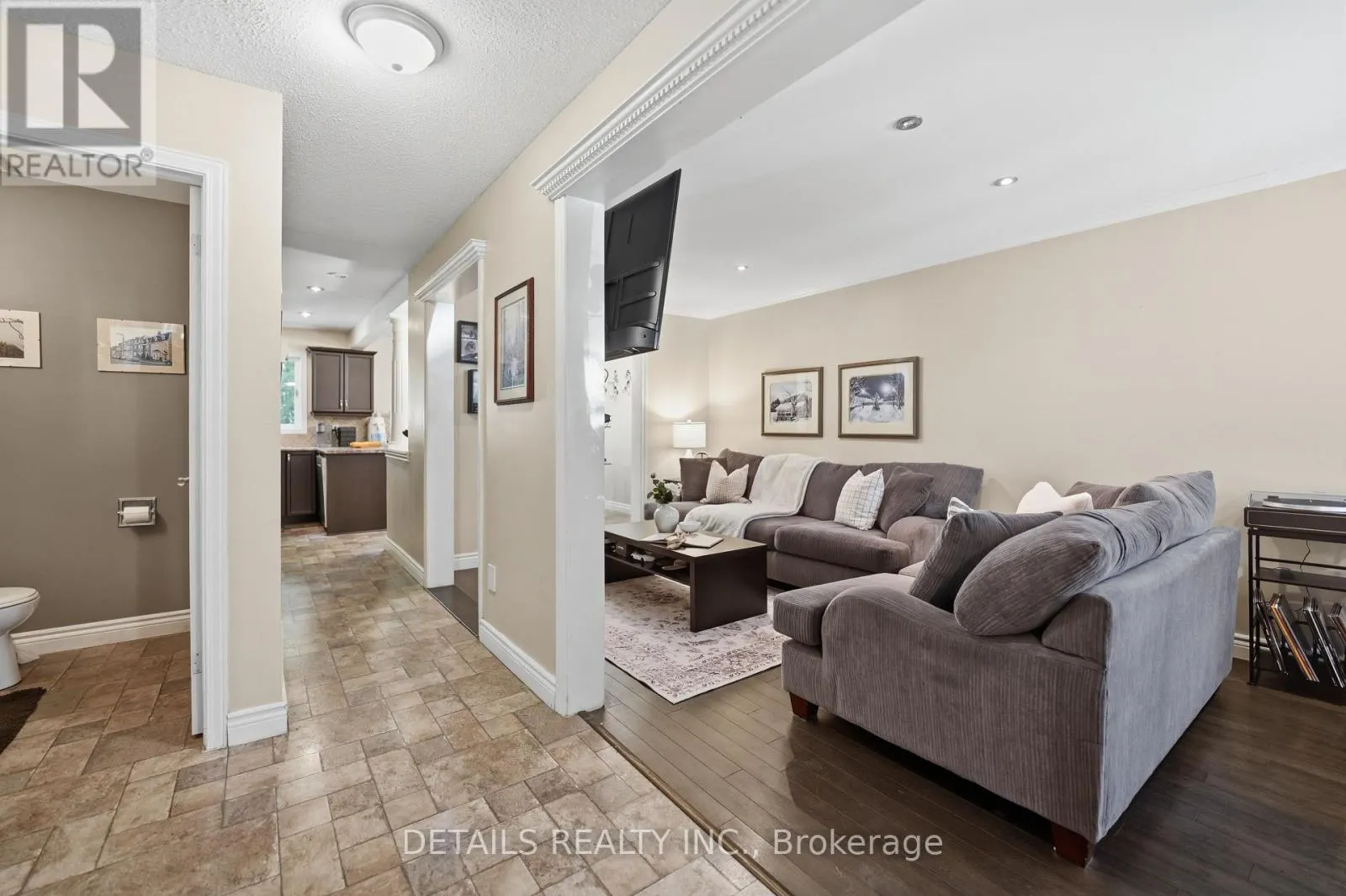 24 SOUTHPORT DRIVE