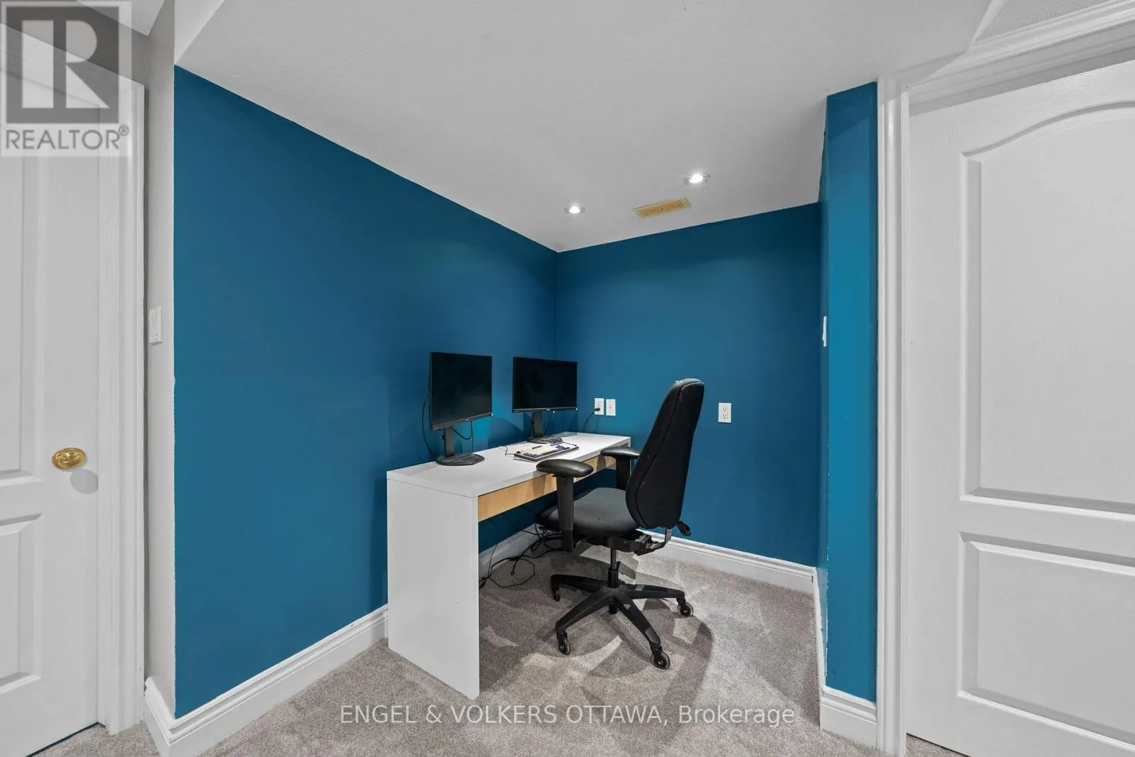 1121 ROCKY HARBOUR CRESCENT