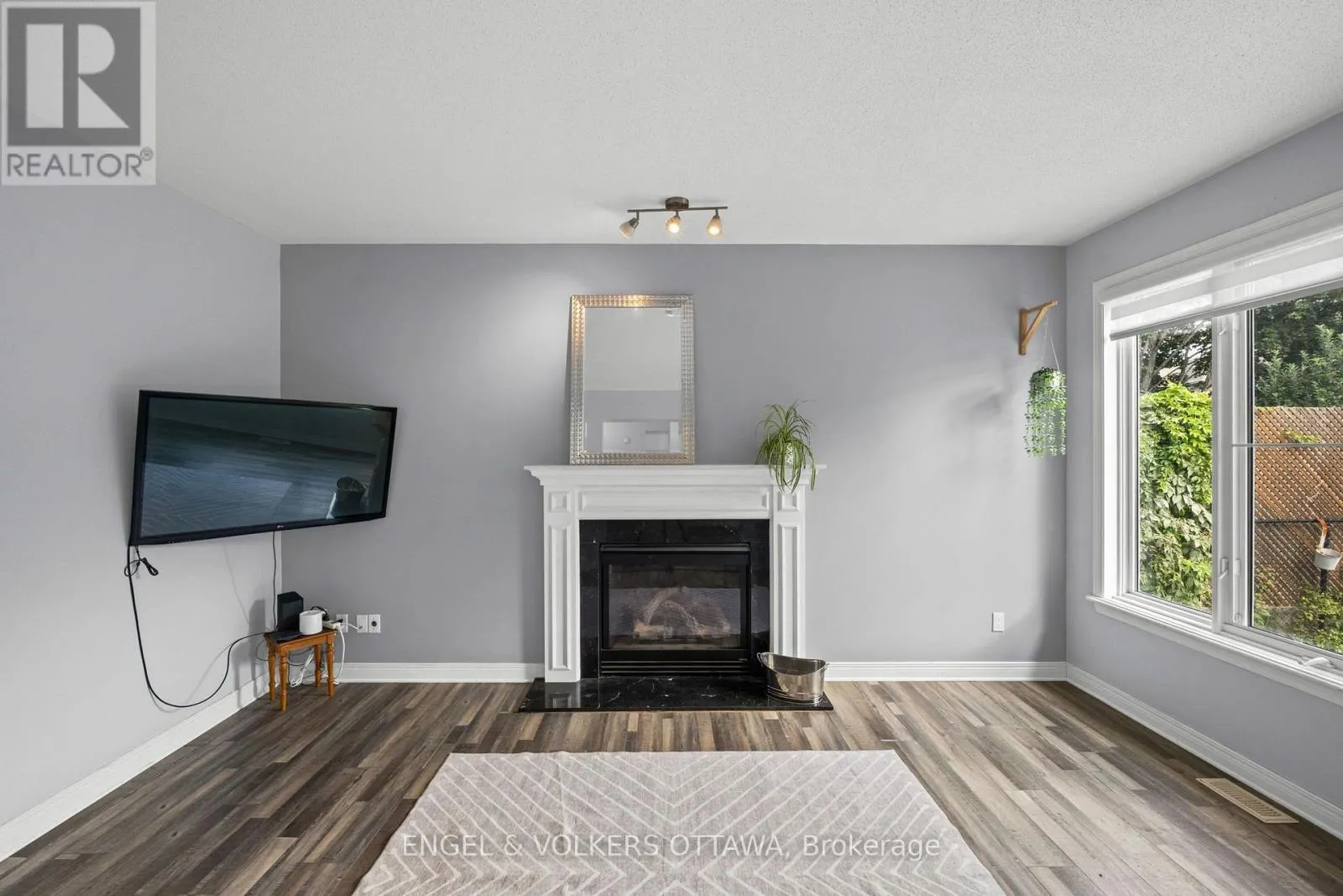 1121 ROCKY HARBOUR CRESCENT