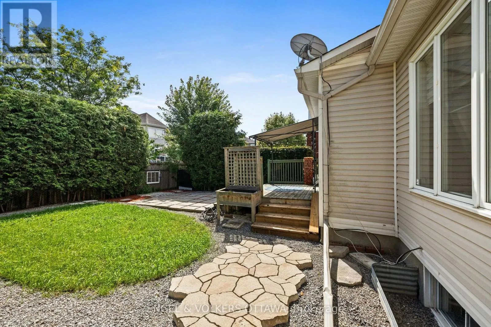 1121 ROCKY HARBOUR CRESCENT