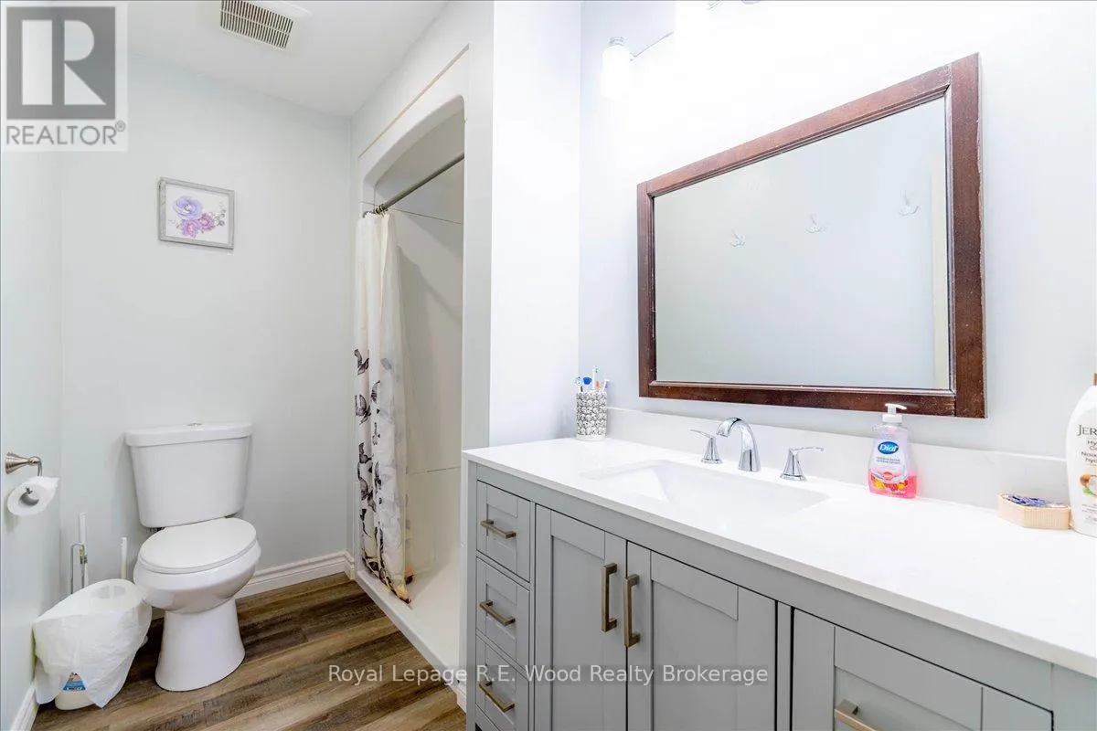 44 STOVER STREET N