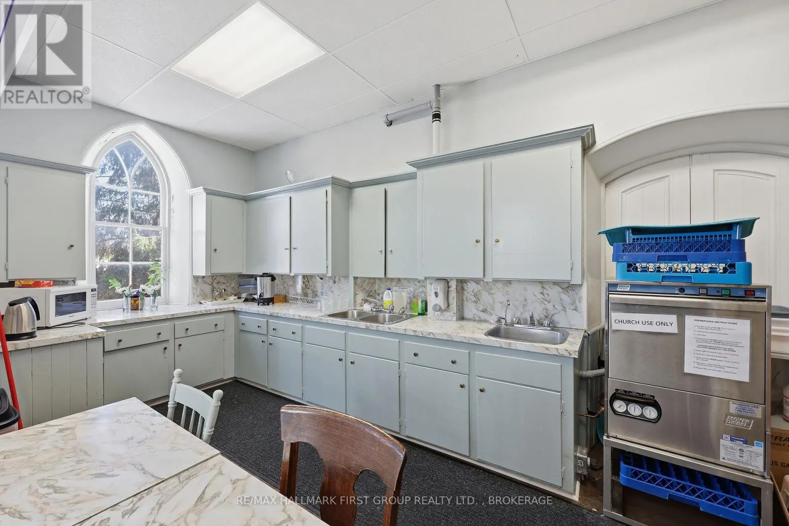 175 STONE STREET S
