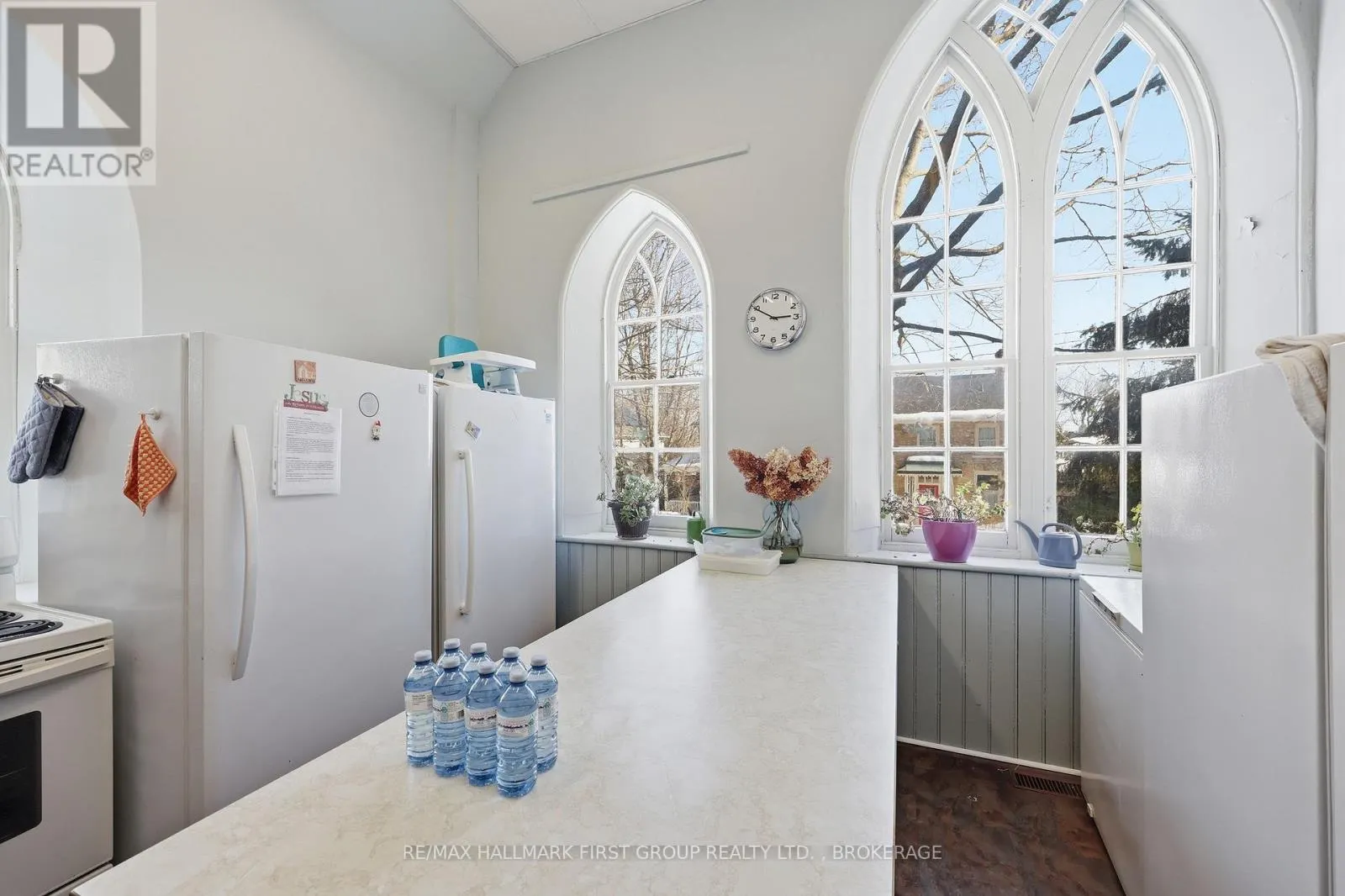 175 STONE STREET S