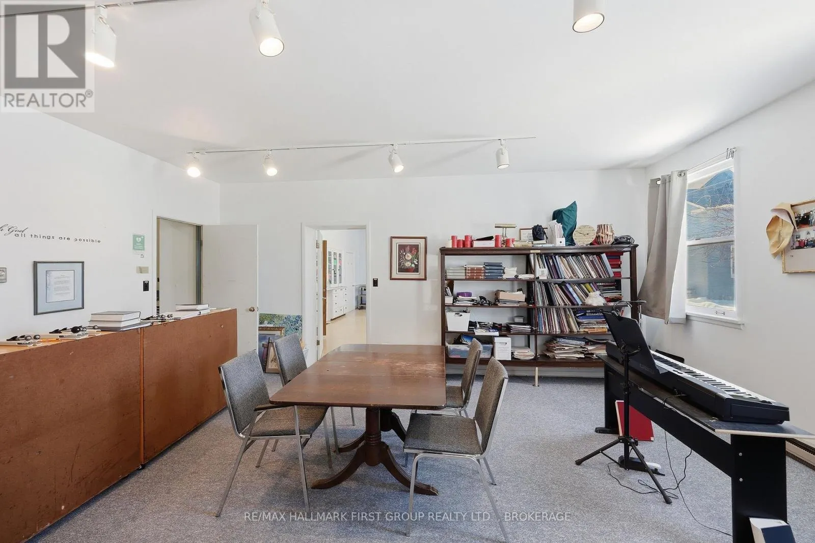 175 STONE STREET S