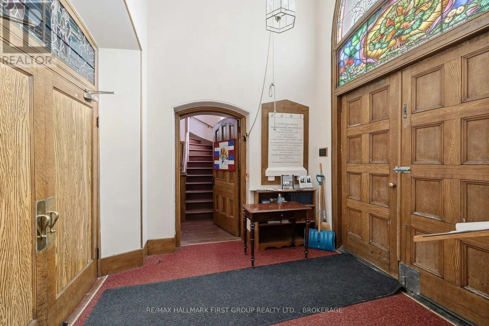 175 STONE STREET S