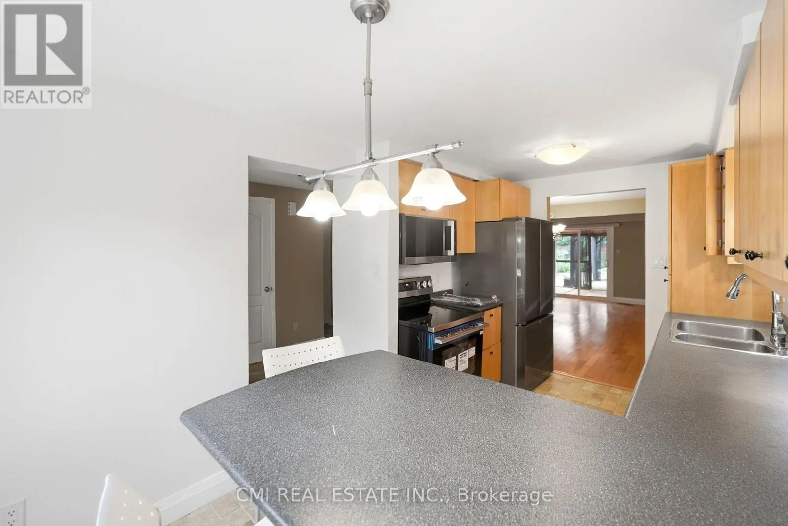 155 FOXHUNT ROAD