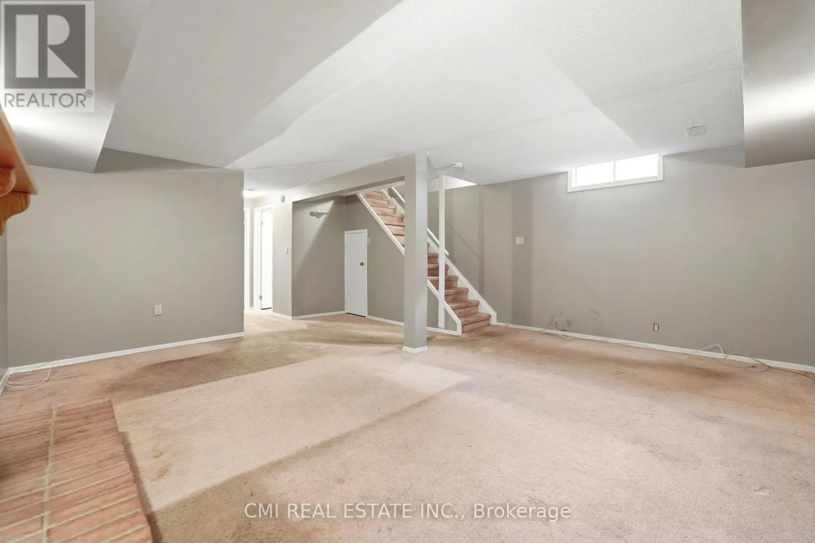 155 FOXHUNT ROAD