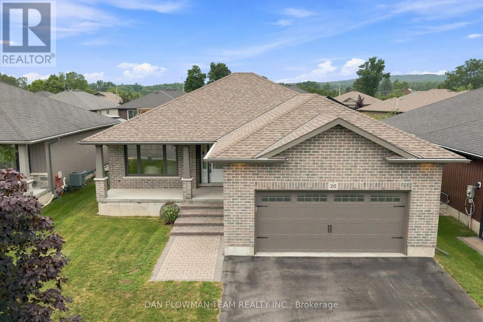 26 AUTUMN GROVE