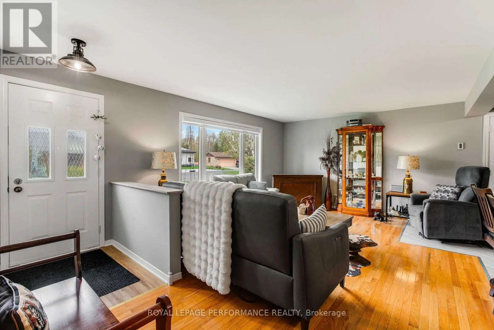 6277 MACRAE COURT