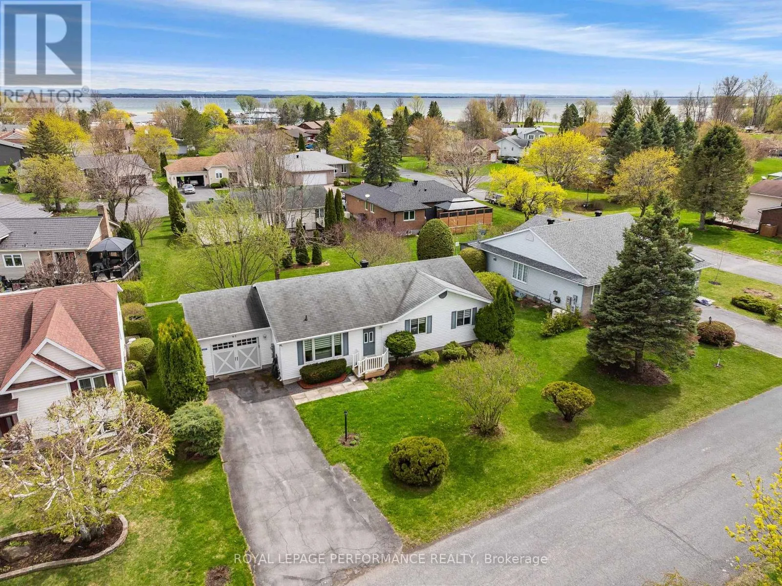 6277 MACRAE COURT