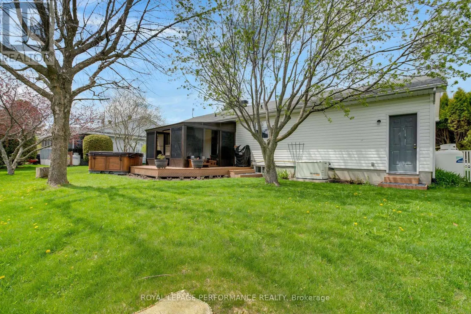 6277 MACRAE COURT