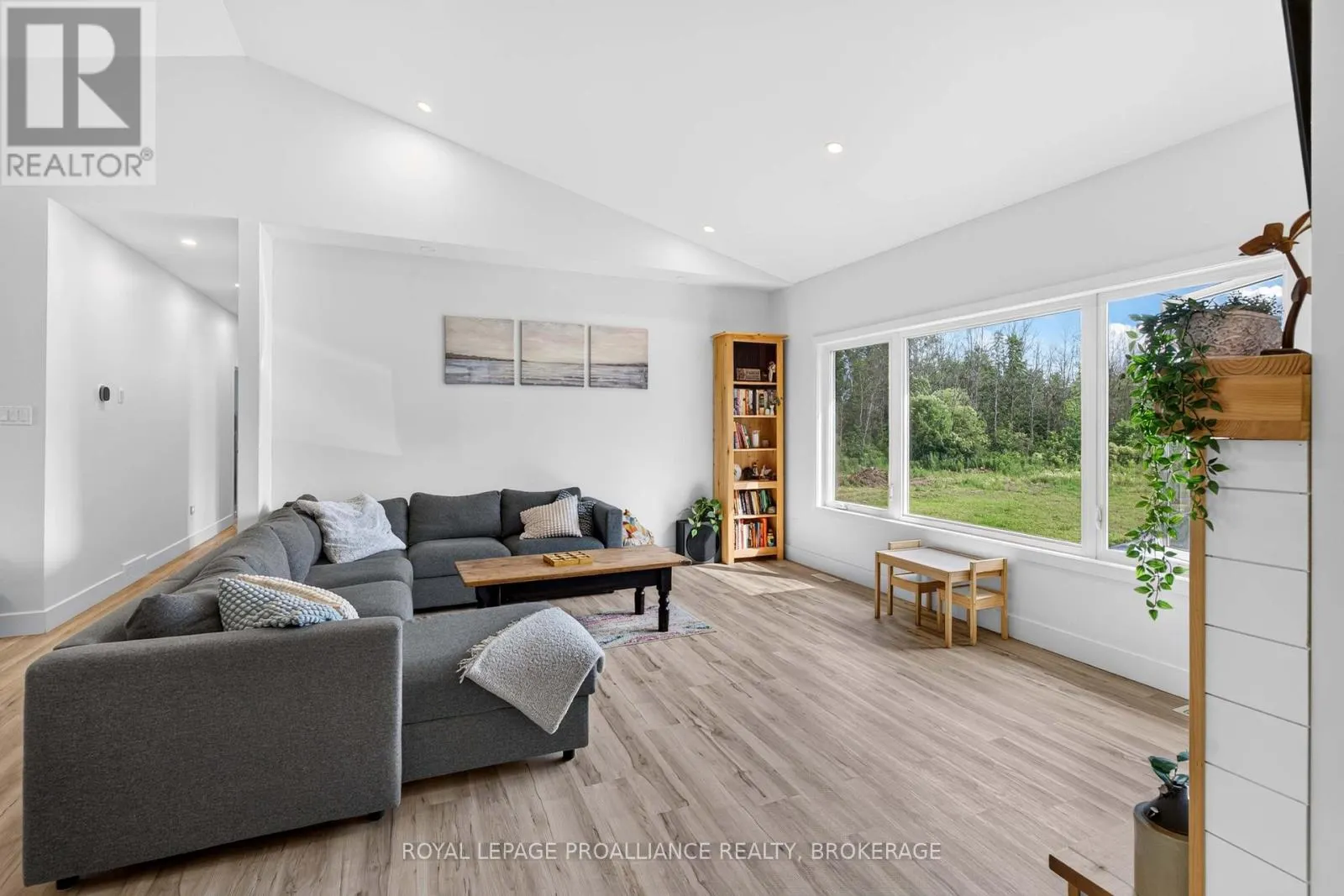 499 BUSH ROAD