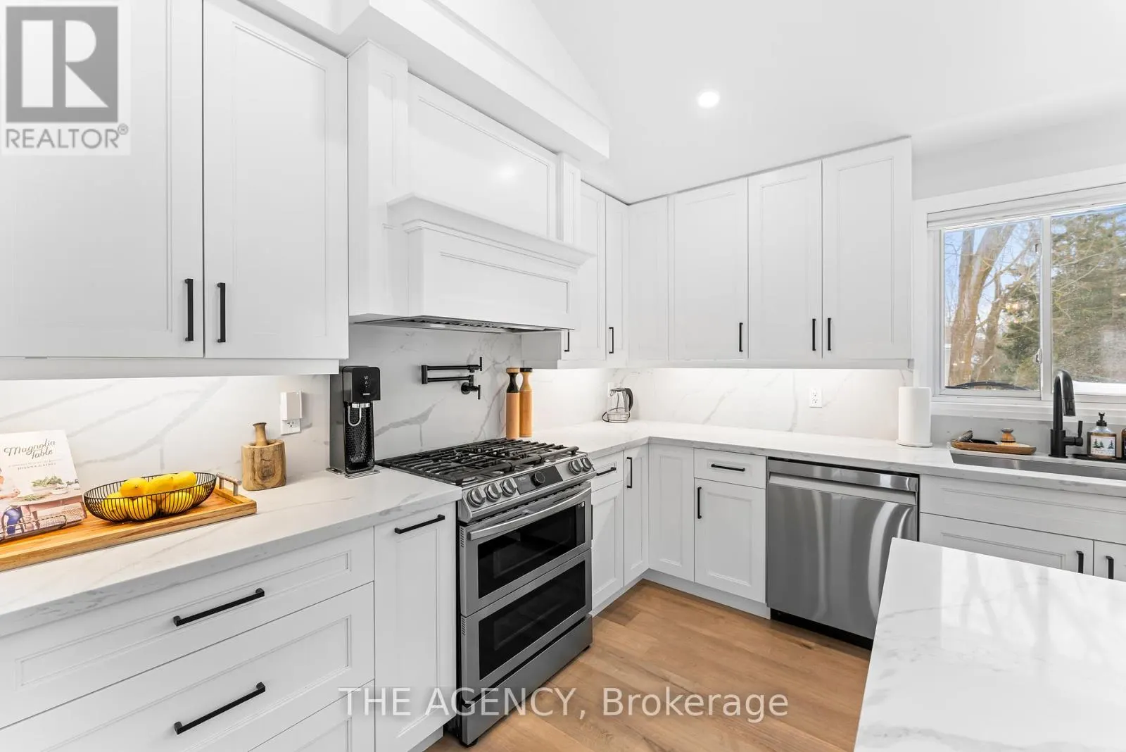 503 WELLINGTON 7 ROAD