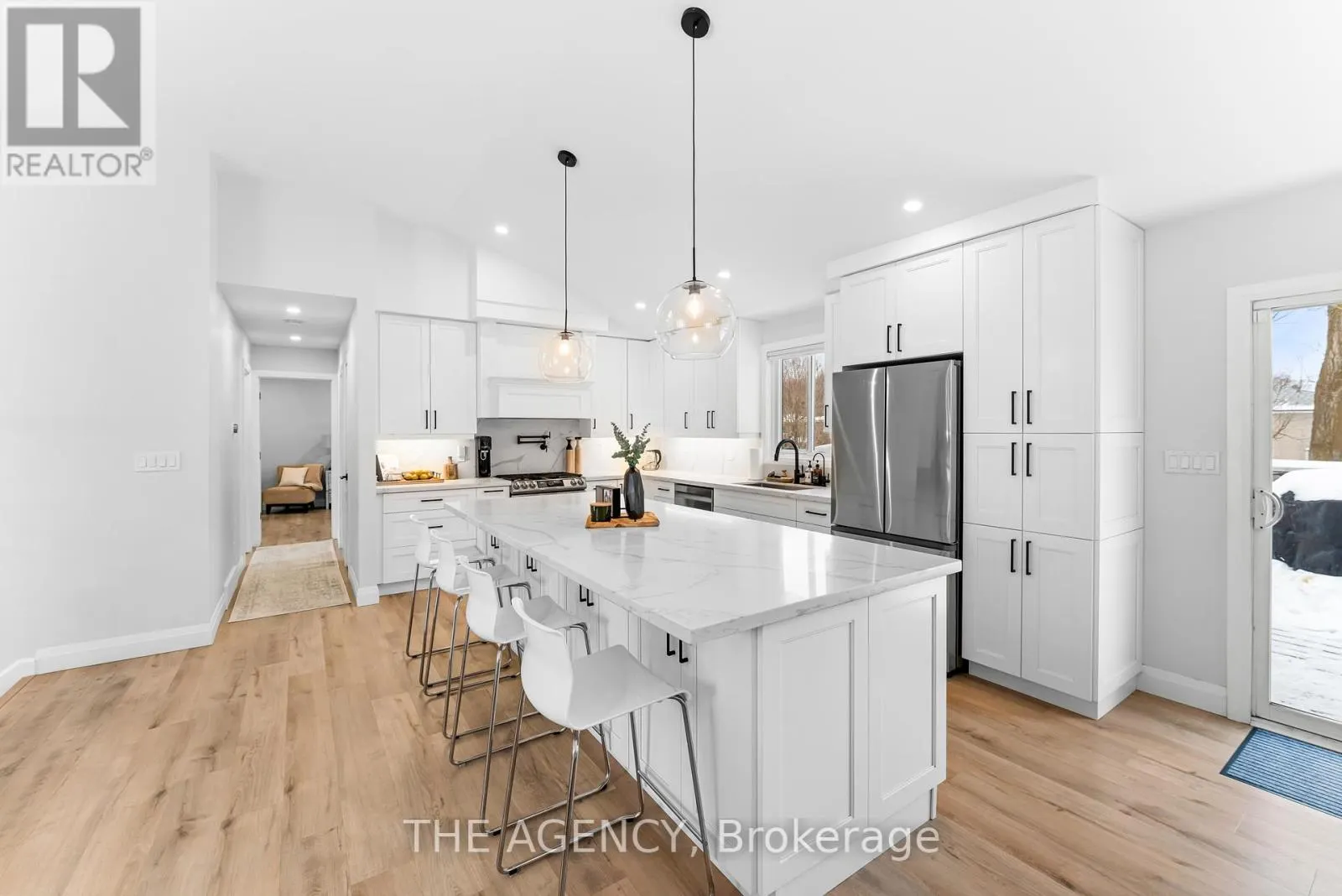 503 WELLINGTON 7 ROAD