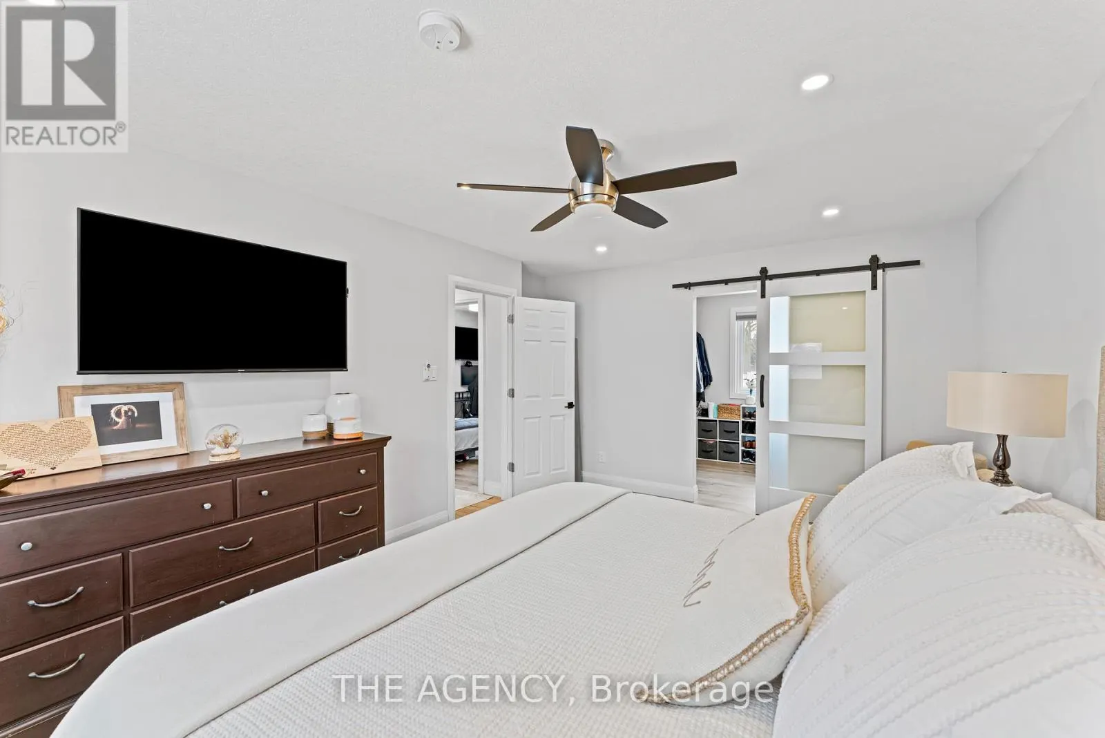503 WELLINGTON 7 ROAD