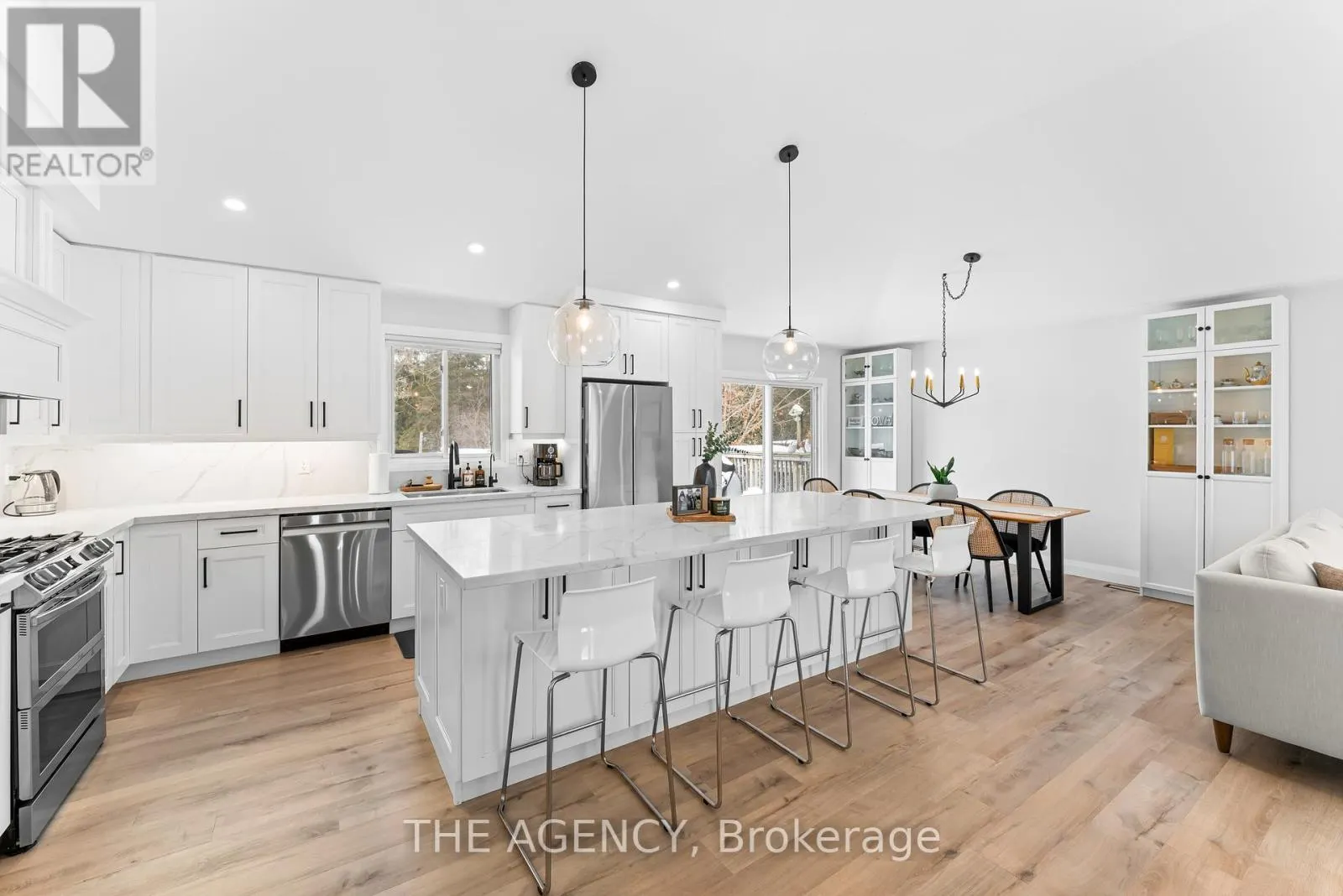 503 WELLINGTON 7 ROAD