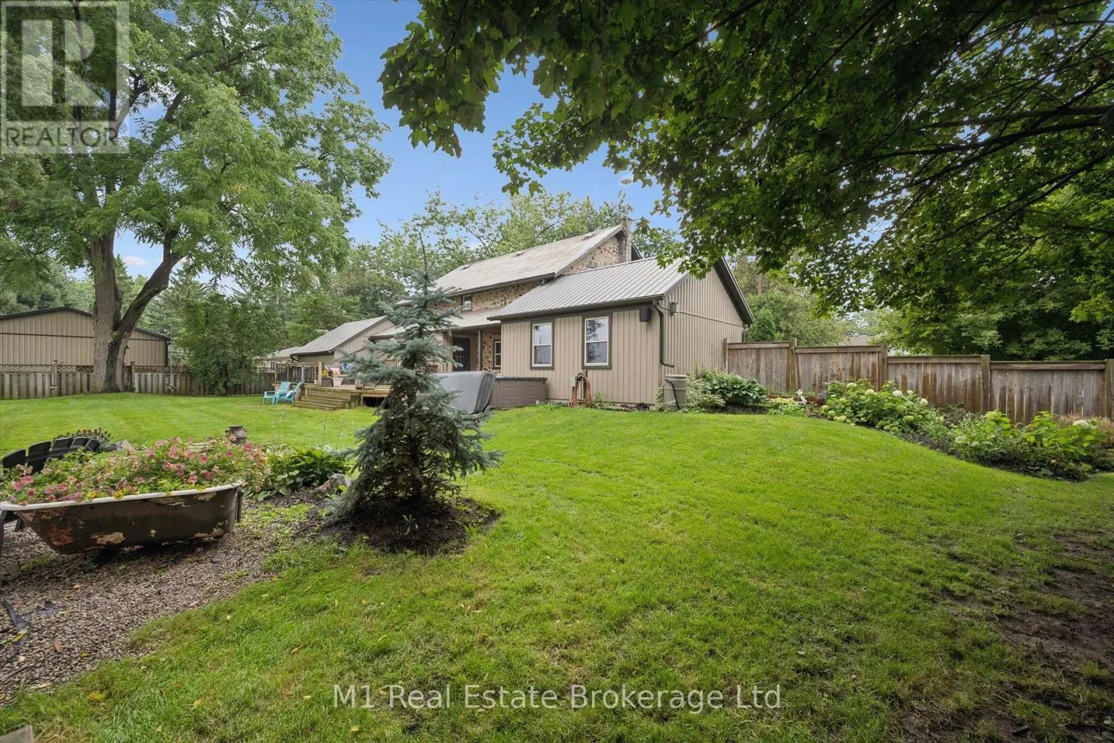 69 KATHERINE STREET S