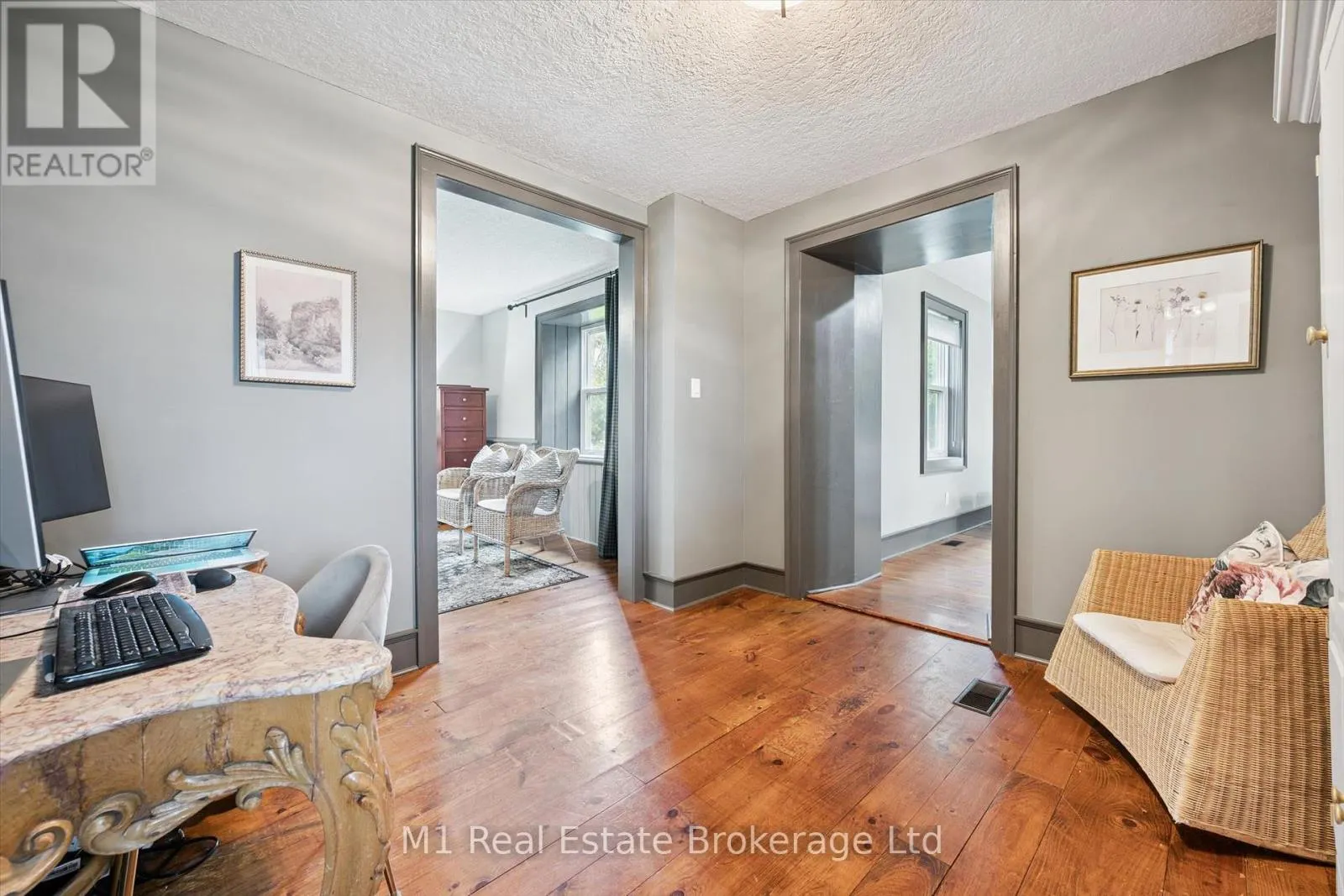 69 KATHERINE STREET S