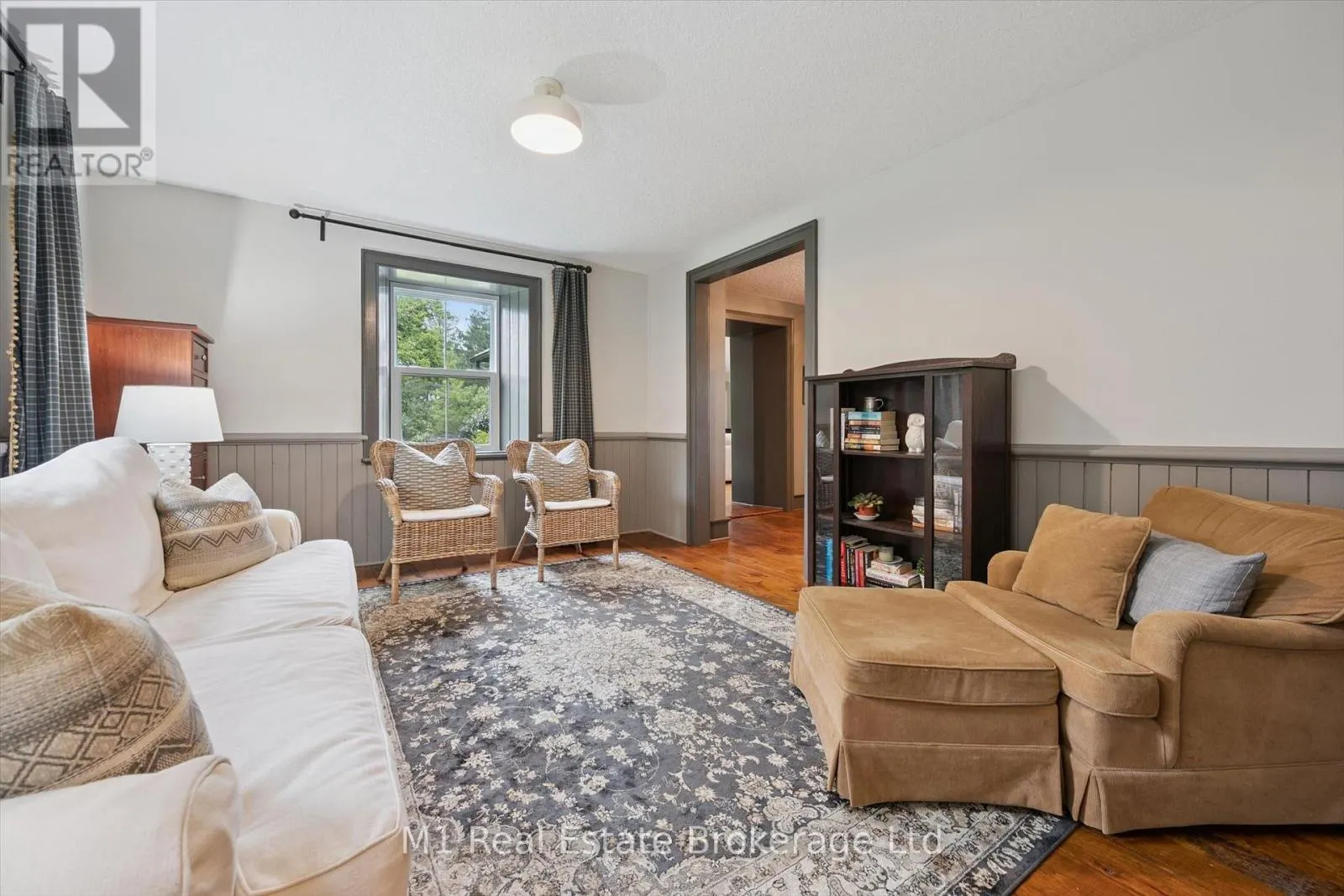 69 KATHERINE STREET S