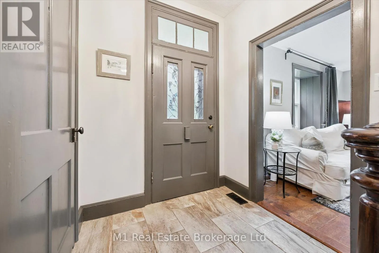69 KATHERINE STREET S
