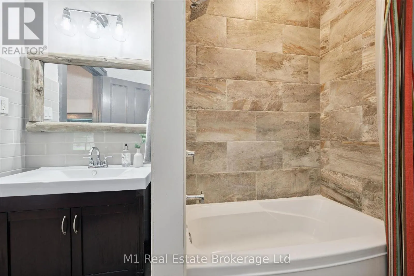 69 KATHERINE STREET S