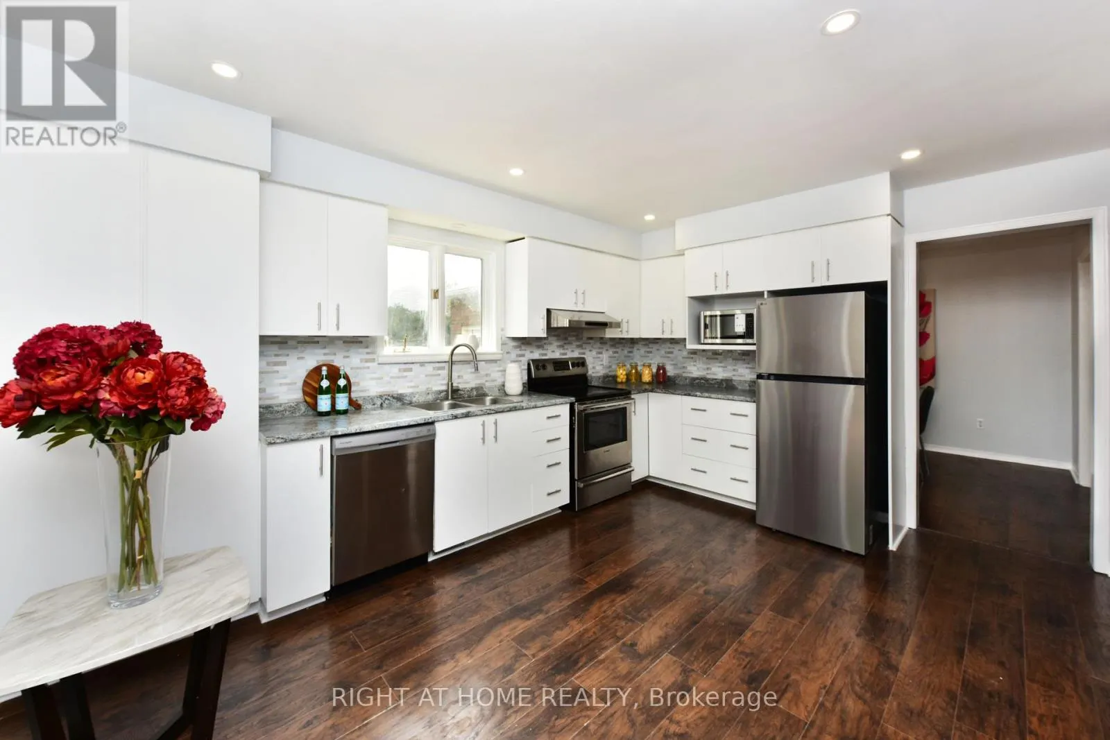 3 JOSEPH CIRCLE