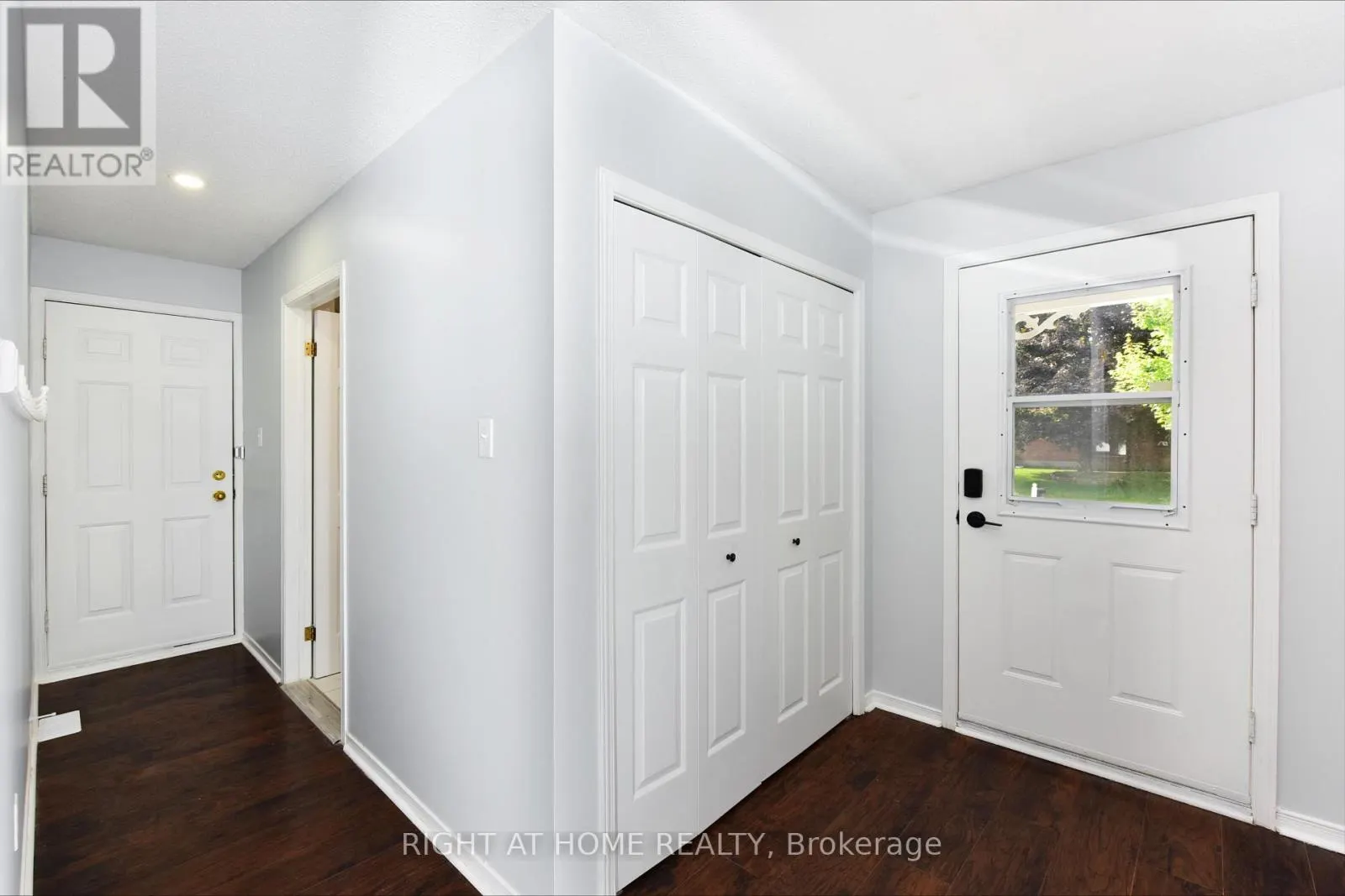 3 JOSEPH CIRCLE