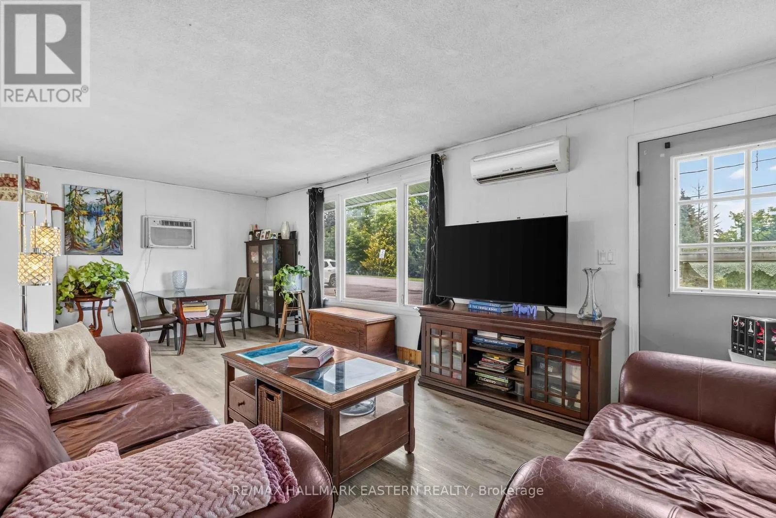 1303 1305 GLEN ROSS ROAD