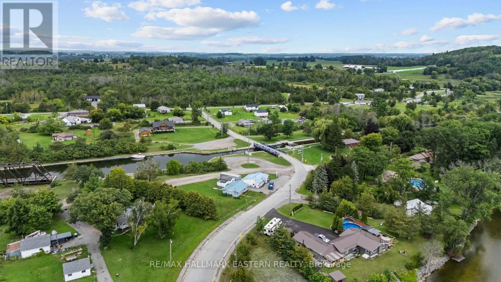 1303 1305 GLEN ROSS ROAD