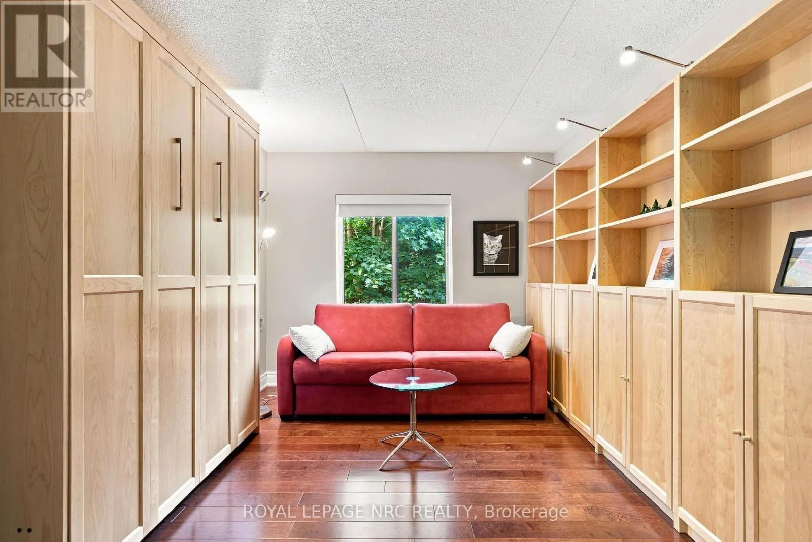 202 - 61 PAFFARD STREET #202