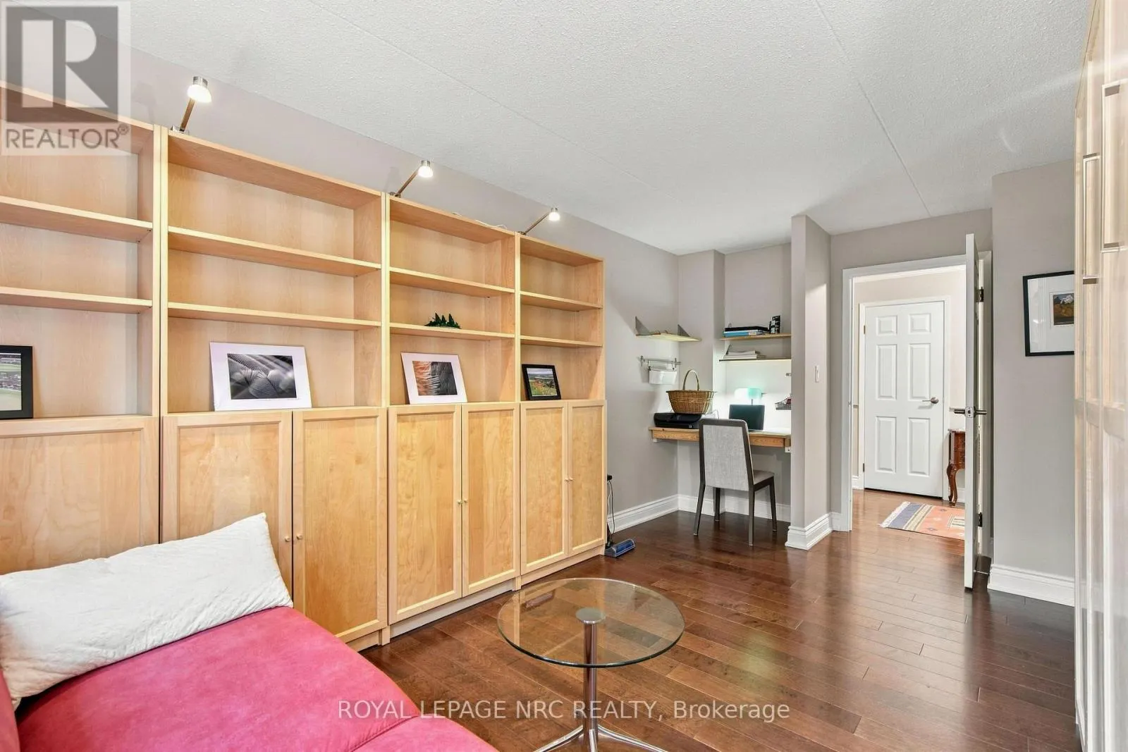 202 - 61 PAFFARD STREET #202
