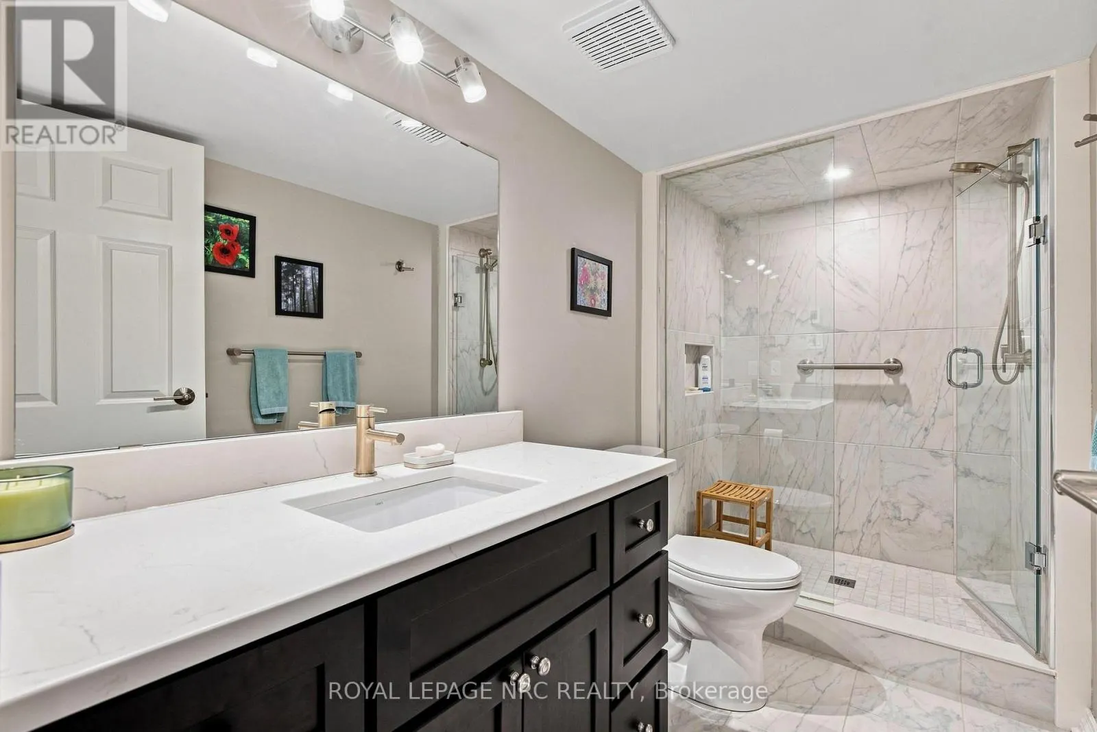 202 - 61 PAFFARD STREET #202