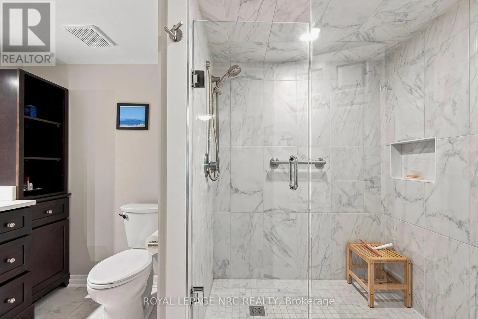 202 - 61 PAFFARD STREET #202